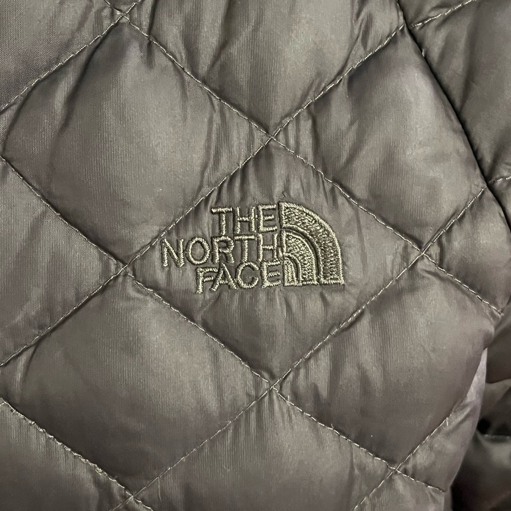 The North Face Transit Quilted Gray Jacket with 550 Goose Down size M - Picture 5 of 10
